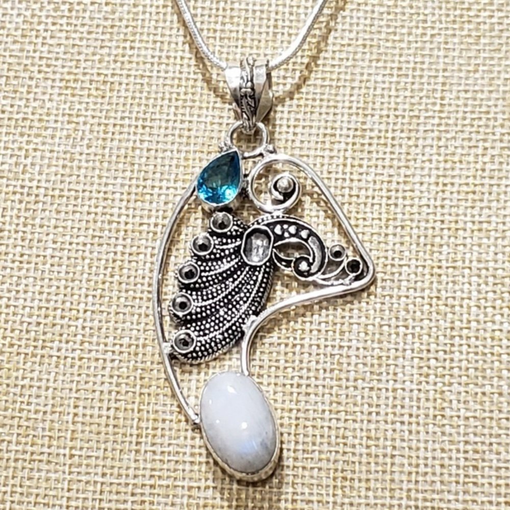 Beautiful Handmade Rainbow Moonstone Topaz 925 Pendant Necklace